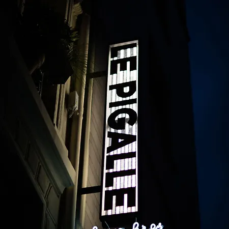 Hotel Le Pigalle, A Member Of Design Parigi
