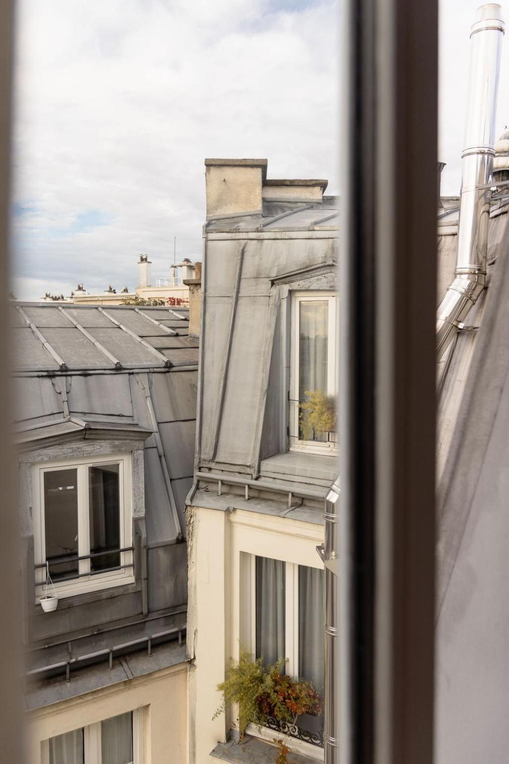 Le Pigalle, A Member Of Design